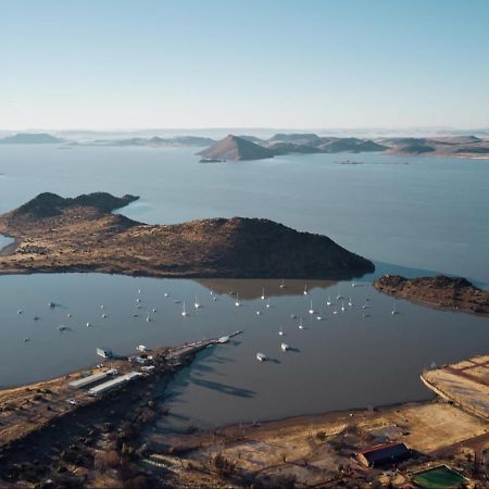 Karoo Queen Houseboat Gariep Dam Exterior photo